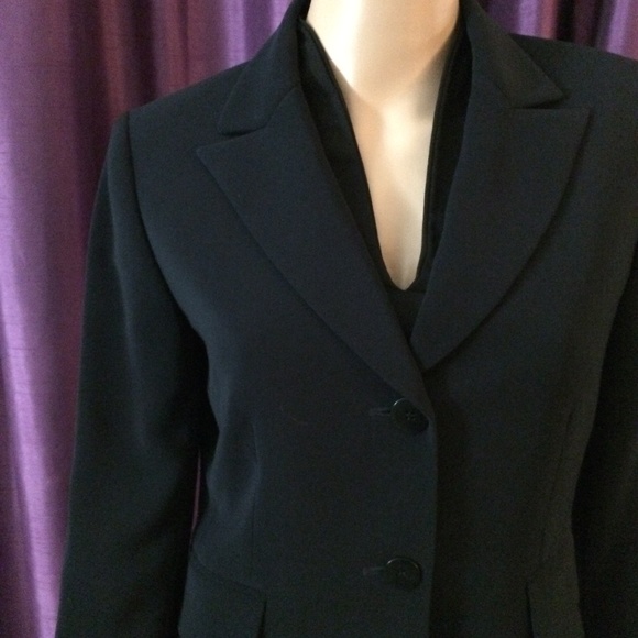 Tahari Jacket, Black, Size 4P - Picture 5 of 6